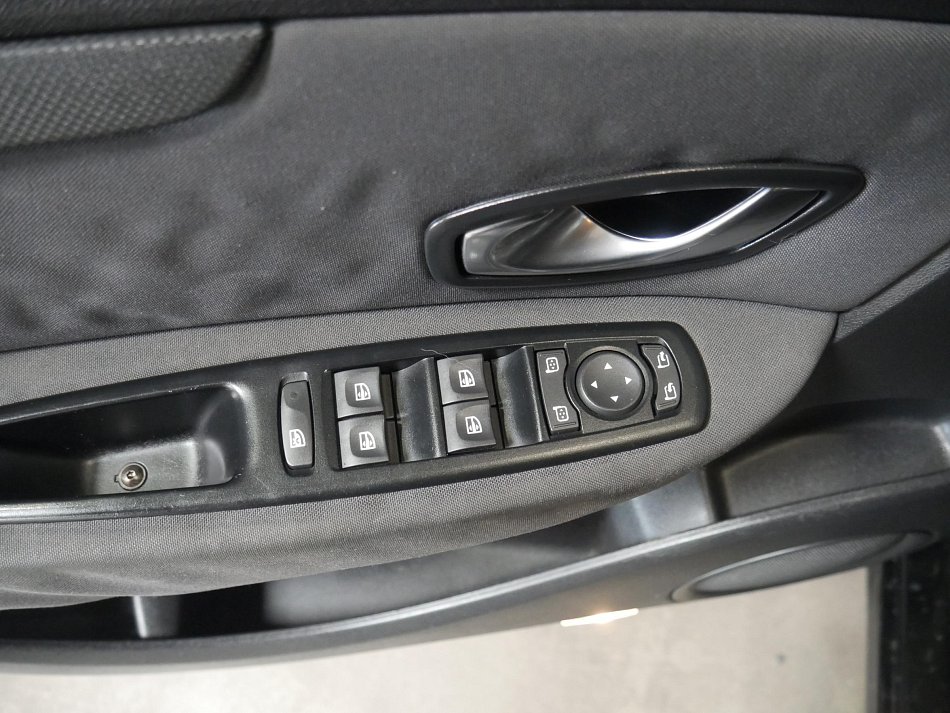 Renault Scénic 1.9dCi  7míst