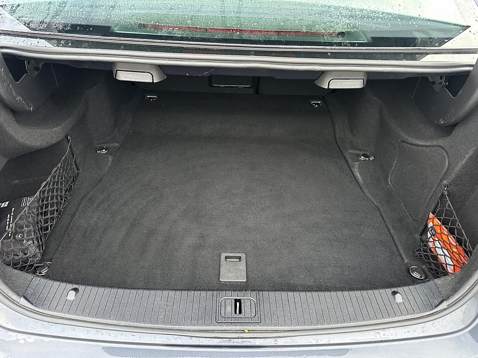 Mercedes-Benz Třída E 2.2CDi 