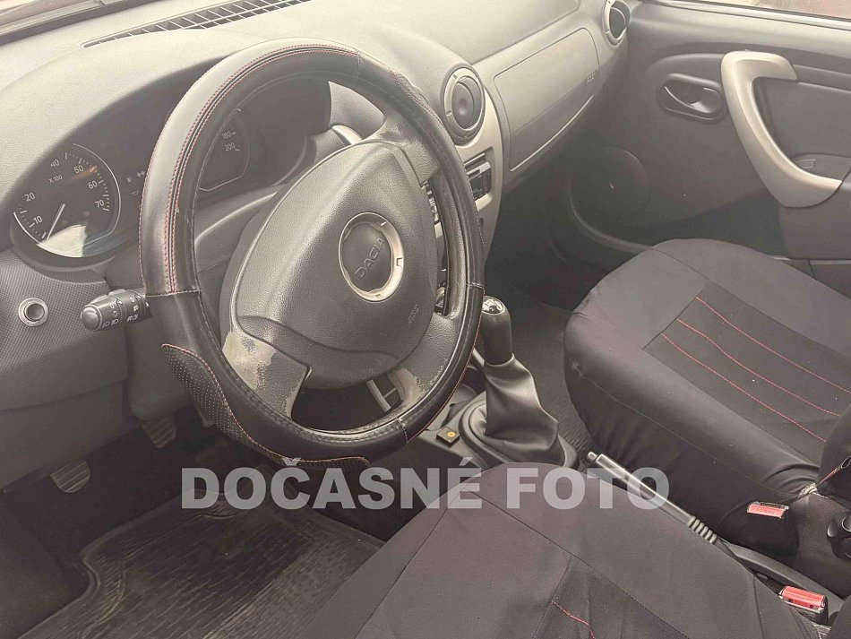 Dacia Sandero 1.6i 