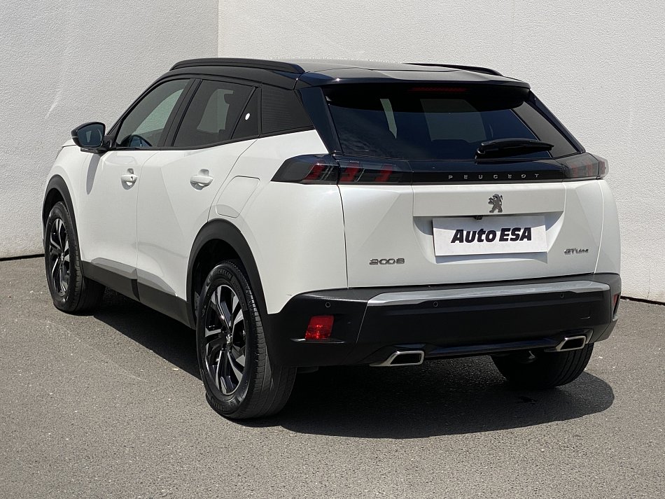 Peugeot 2008 1.2PT GT Line