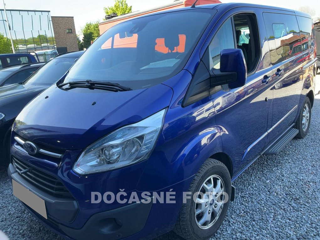 Ford Tourneo Custom 2.2TDCi Titanium