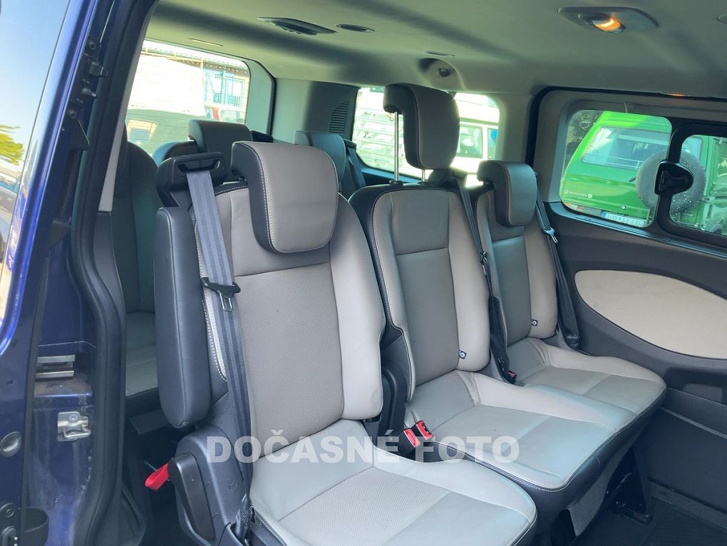 Ford Tourneo Custom 2.2TDCi Titanium