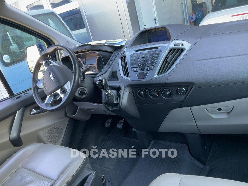 Ford Tourneo Custom 2.2TDCi Titanium