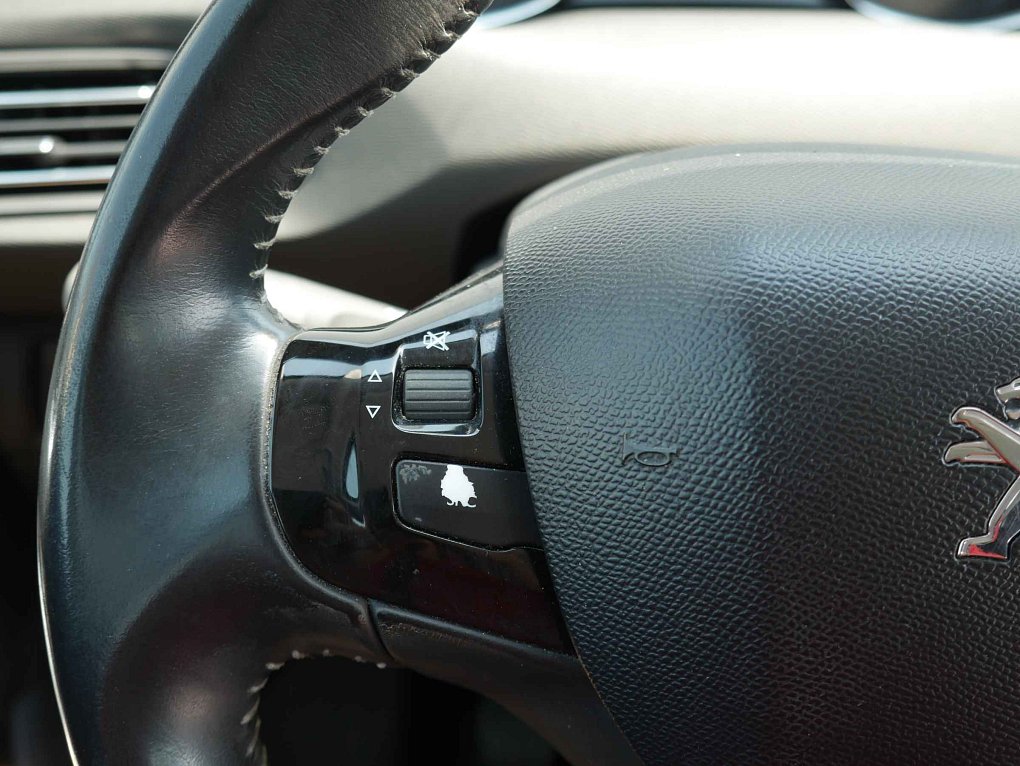 Peugeot 308 1.6 HDI 