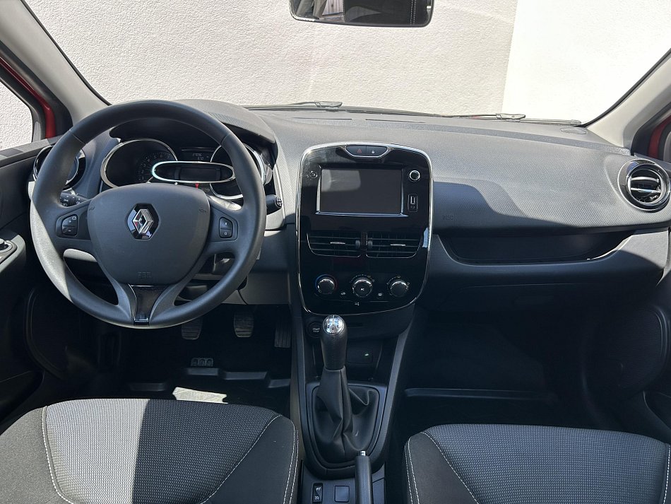 Renault Clio 1.2 16V 