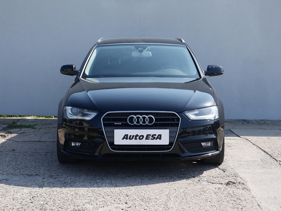 Audi A4 2.0TDi  Avant