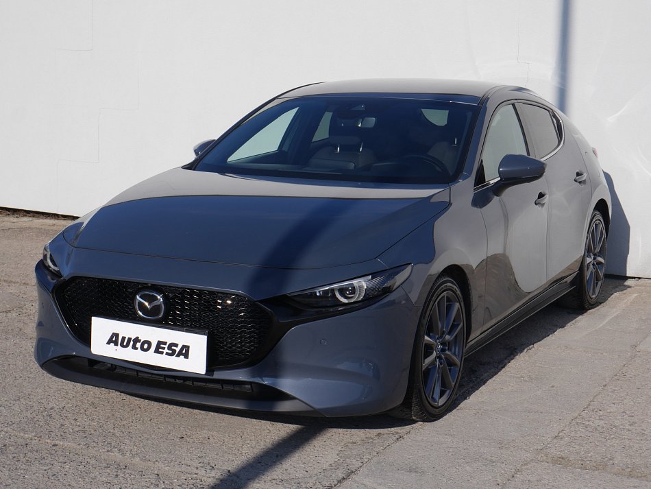 Mazda 3 2.0i 