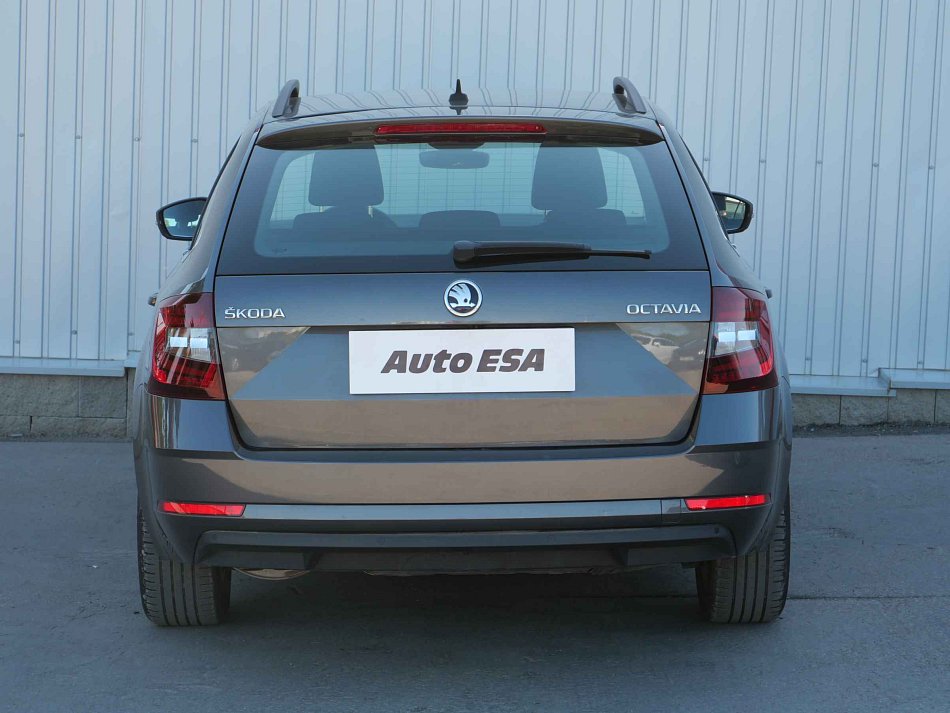 Škoda Octavia III 2.0TDi Style