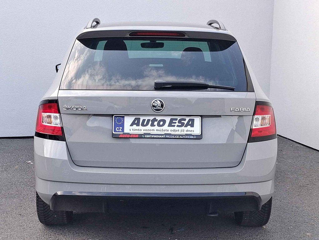 Škoda Fabia III 1.0 TSi Monte Carlo