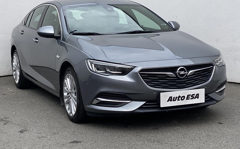 Opel Insignia 2.0 CDTi 