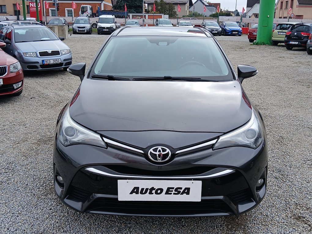 Toyota Avensis 2.0 D-4D Trend