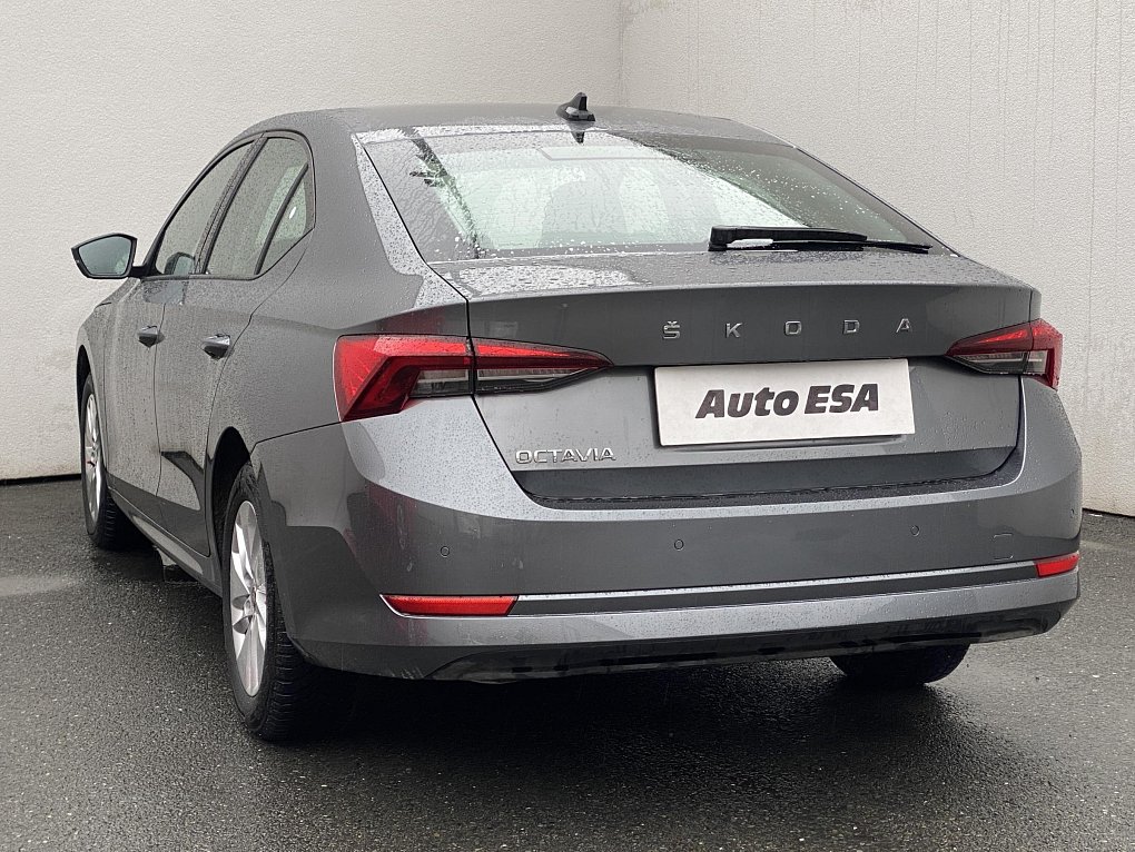 Škoda Octavia IV 2.0 TDi Ambition
