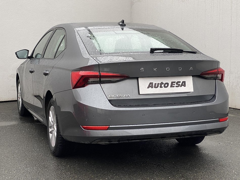 Škoda Octavia IV 2.0 TDi Ambition