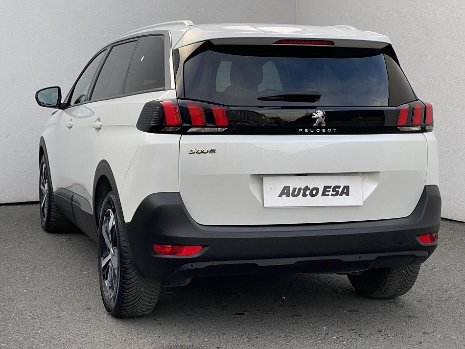 Peugeot 5008 1.5 HDi Active