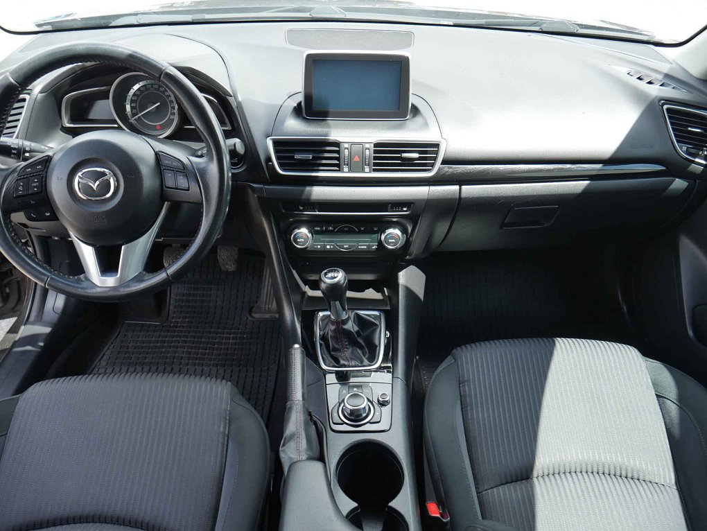 Mazda 3 2.0i 