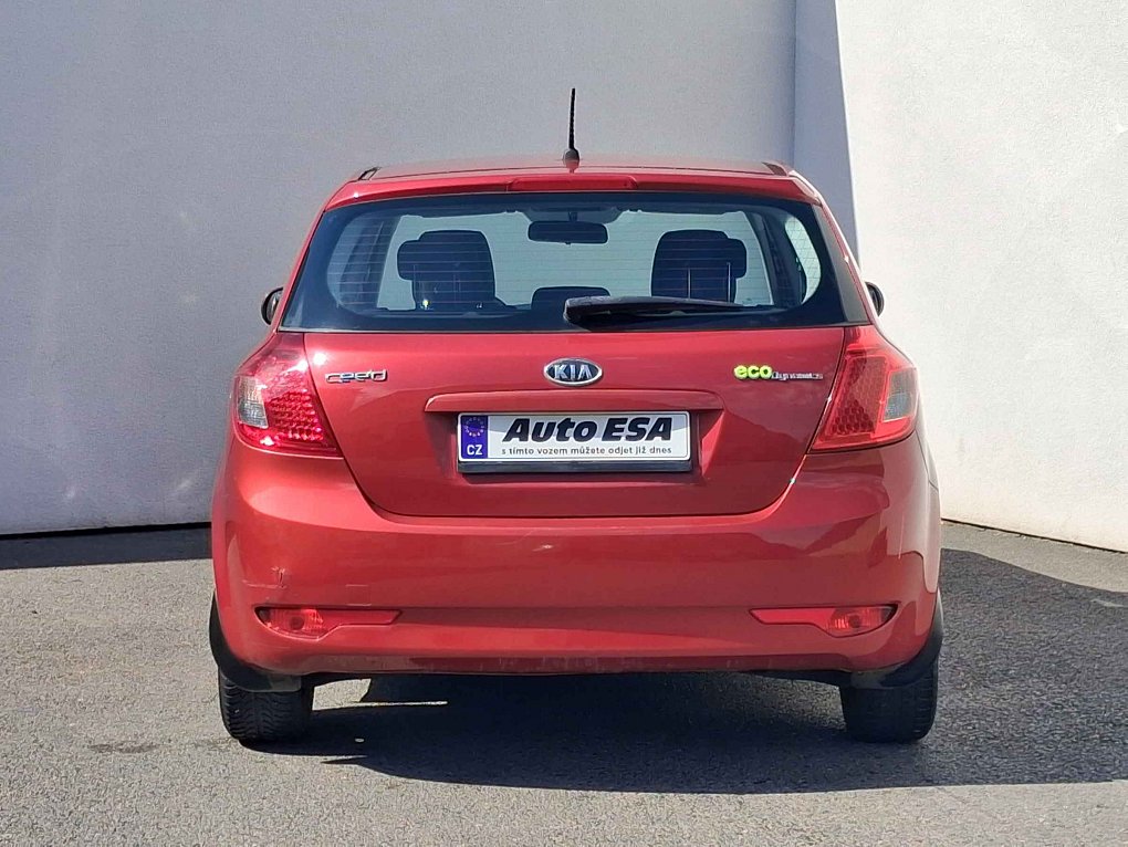 Kia Ceed 1.4 MPI 