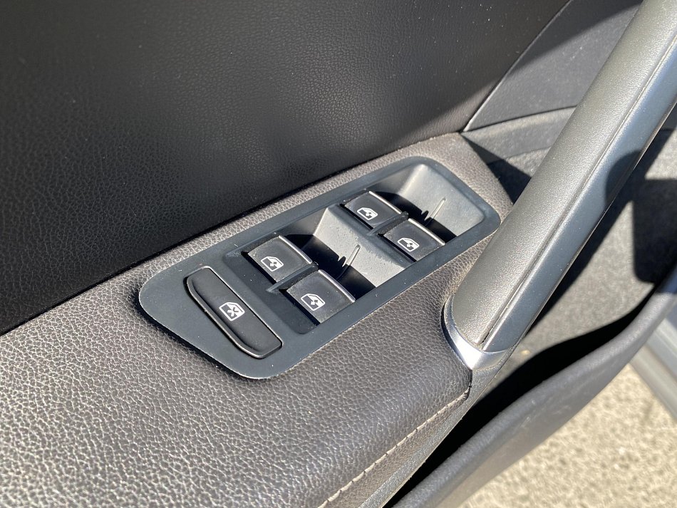 Volkswagen Golf 2.0TDi GTD