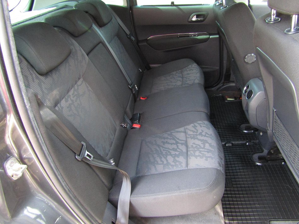 Peugeot 3008 2.0 HDi 
