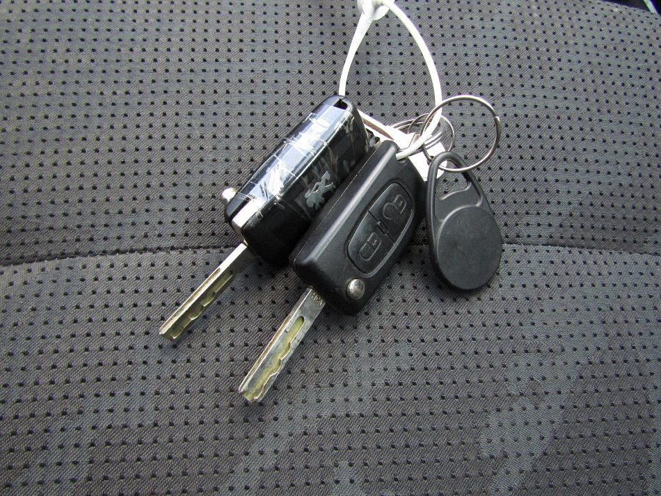 Peugeot 3008 2.0 HDi 