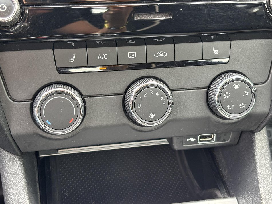 Škoda Octavia III 1.6 TDi Ambition