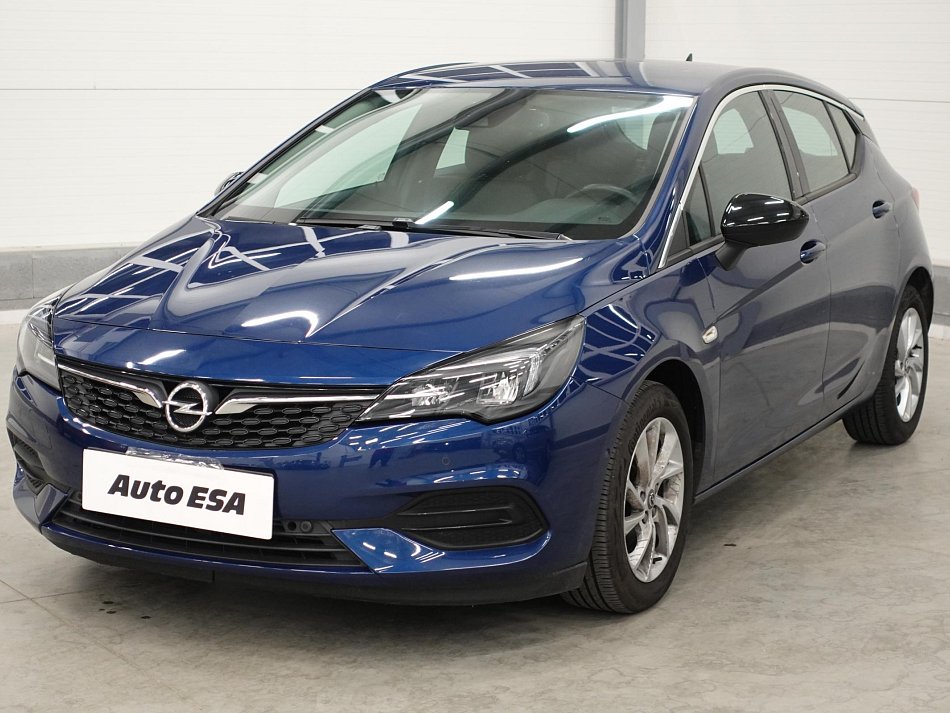 Opel Astra 1.2T 
