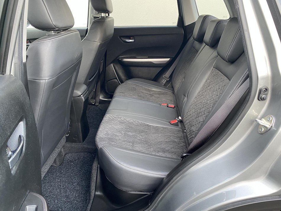 Suzuki Vitara 1.5 Hybrid Elegance