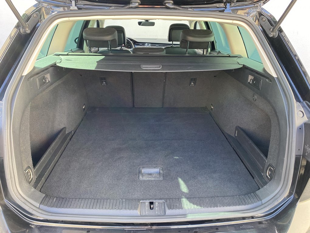 Volkswagen Passat 2.0 TDi Highline