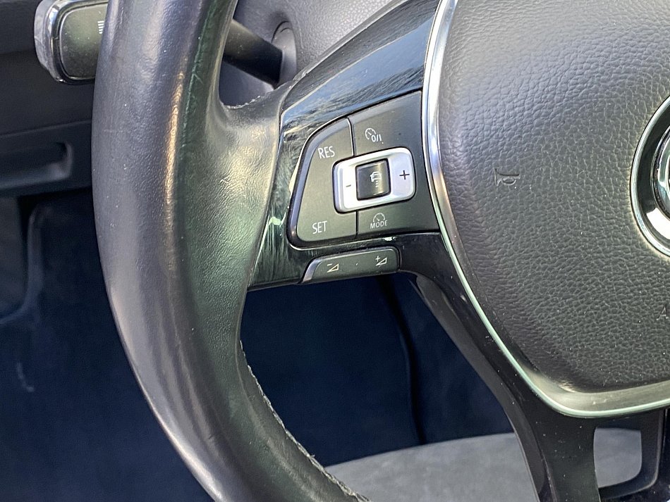 Volkswagen Passat 2.0 TDi Highline