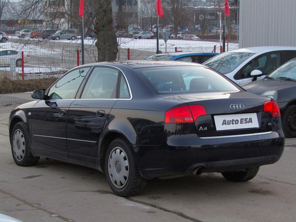Audi A4 1.6i 