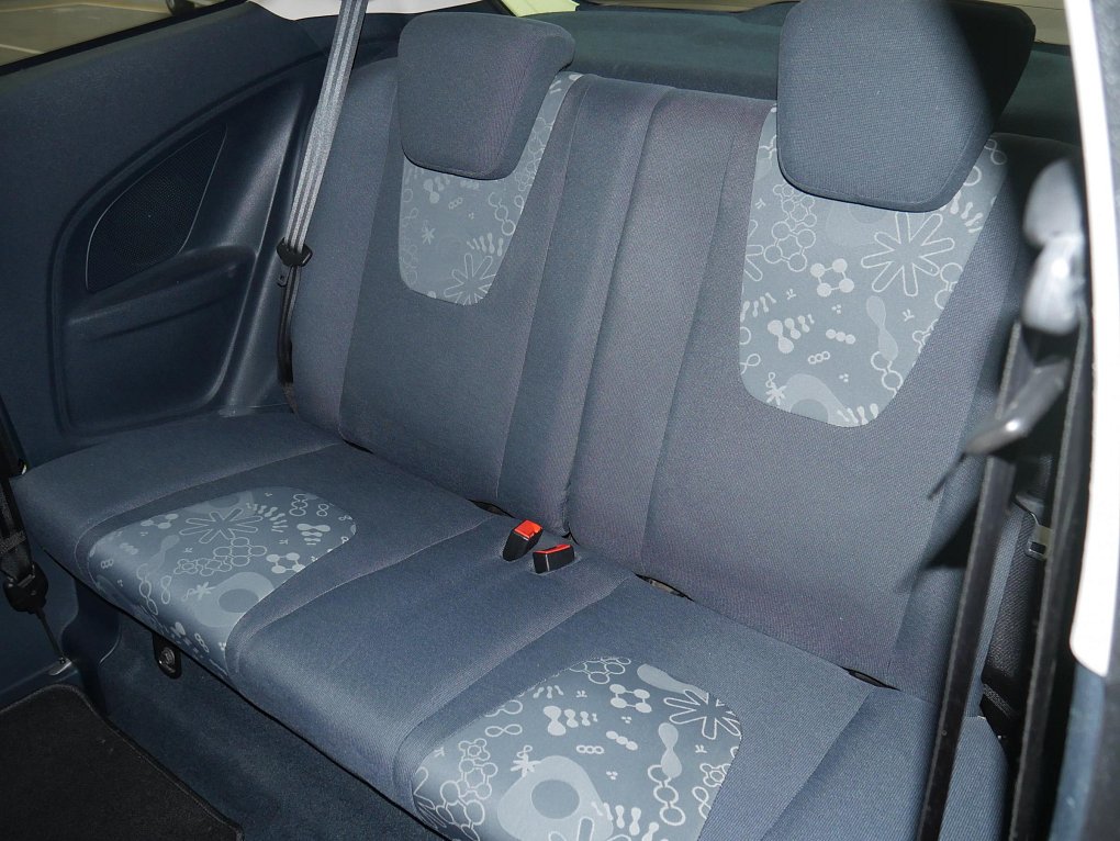 Ford Ka 1.2 i 