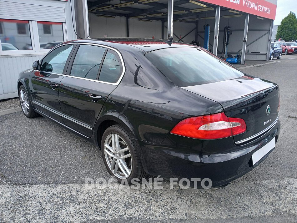 Škoda Superb II 2.0 TDi Ambition