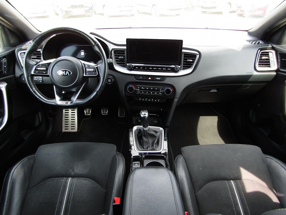 Kia Ceed 1.5 T-GDi GT-line