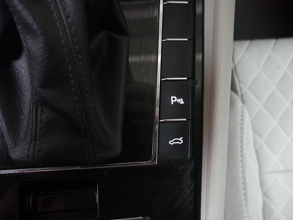 Škoda Superb III 2.0 TSI Style
