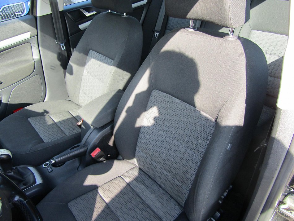 Škoda Octavia II 2.0 TDi 