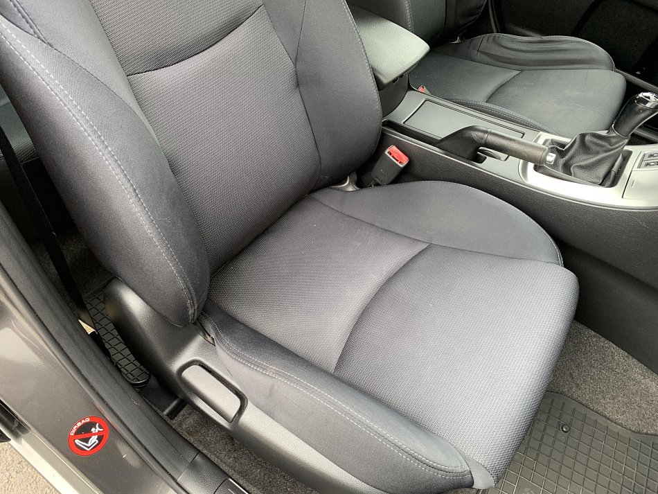 Mazda 3 1.6i 