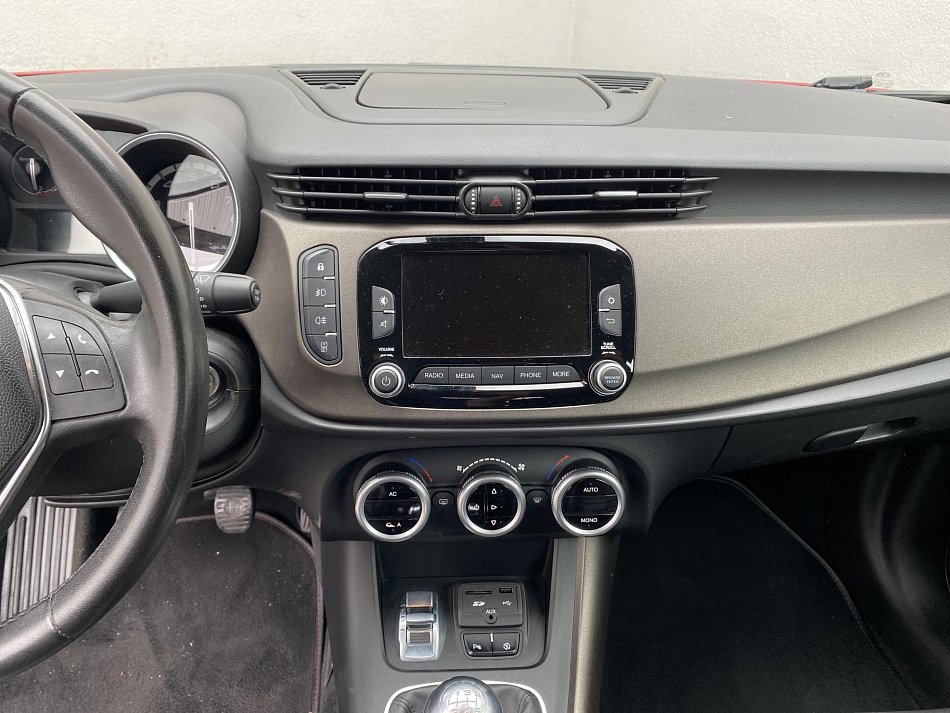 Alfa Romeo Giulietta 1.4 T 