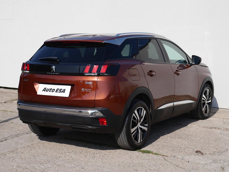 Peugeot 3008 1.2 PT Allure