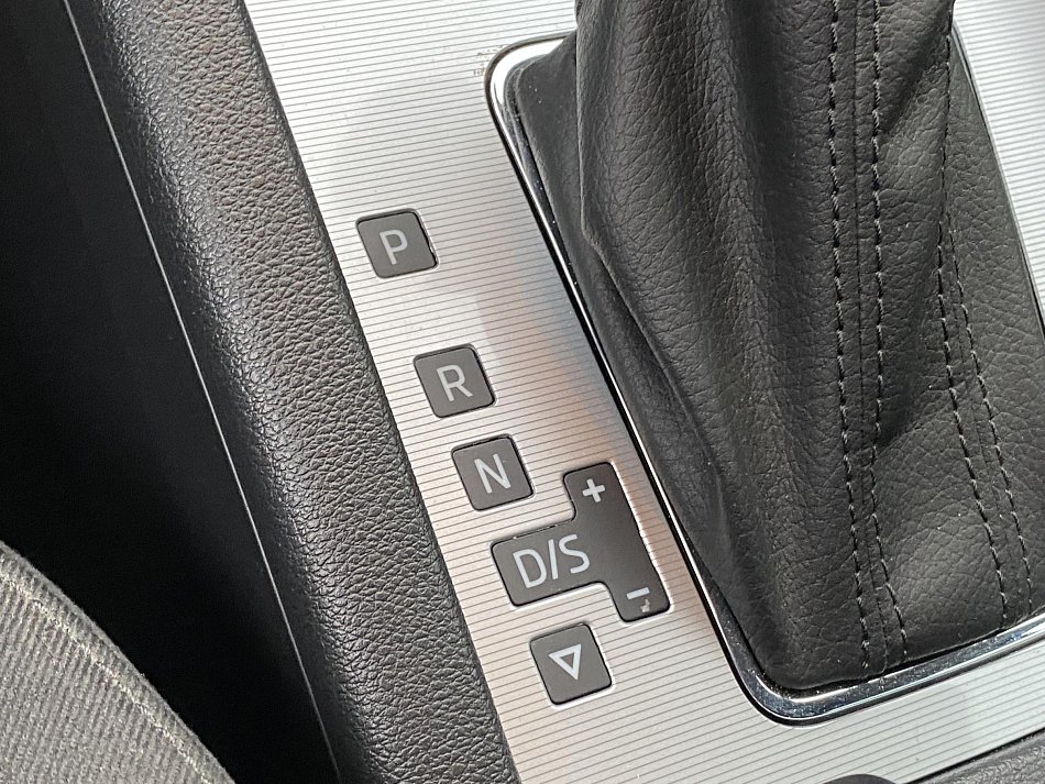 Škoda Octavia III 1.6TDi Elegance