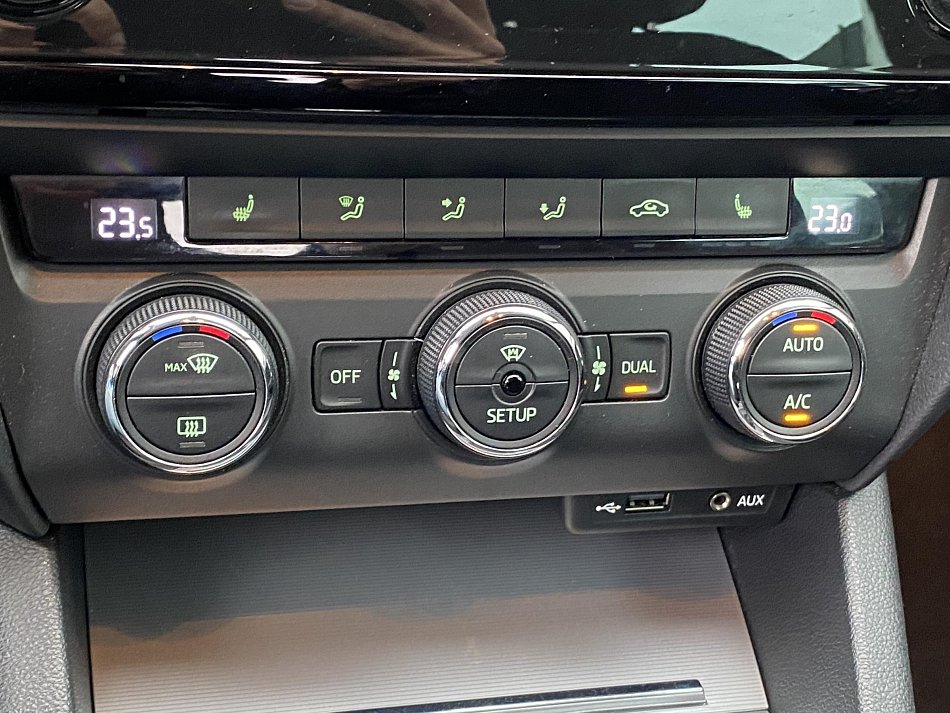 Škoda Octavia III 1.6TDi Elegance