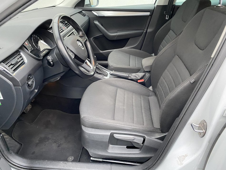 Škoda Octavia III 1.6TDi Elegance