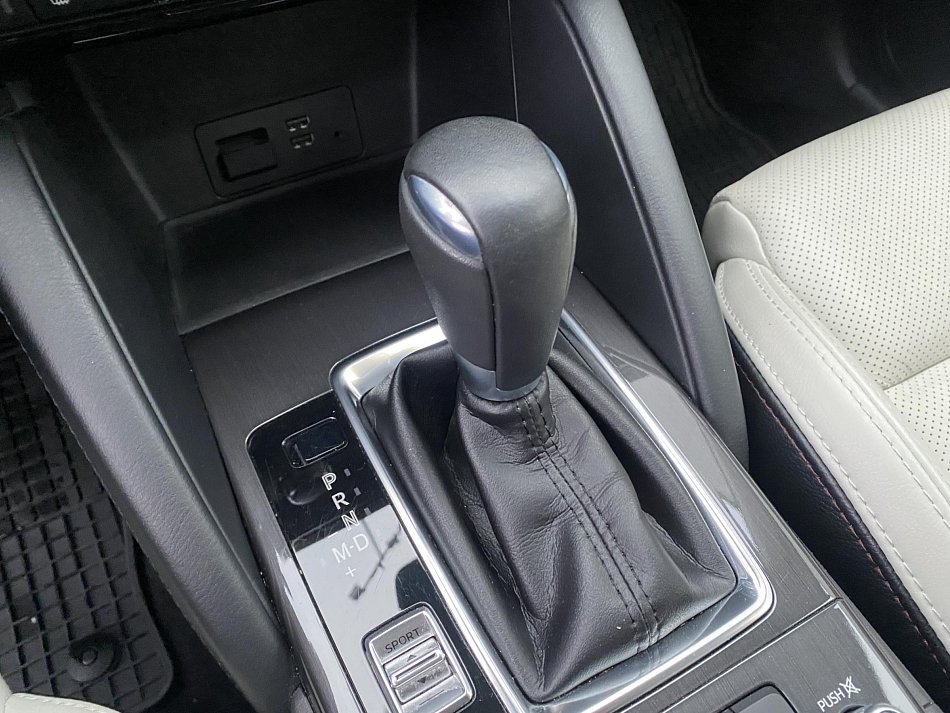 Mazda CX-5 2.5i Revolution TOP 4x4