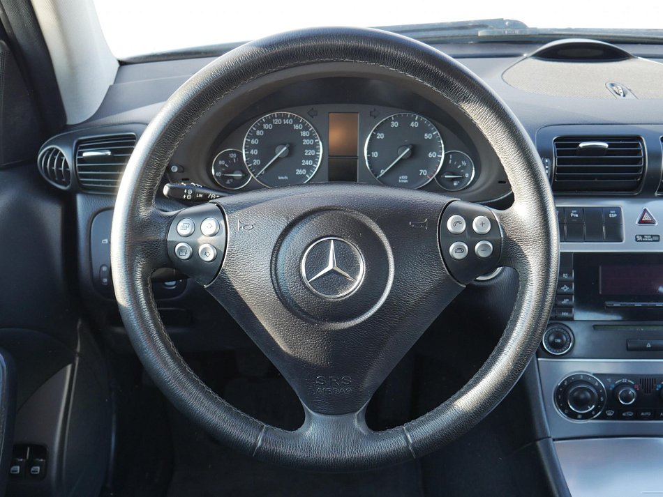 Mercedes-Benz Třída C 1.8 i 