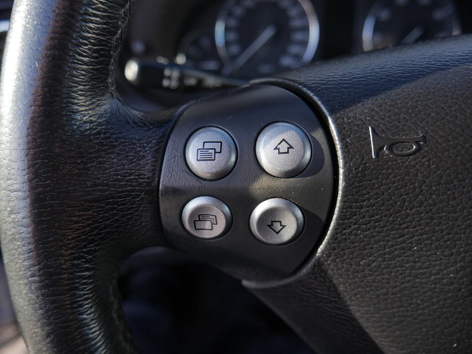 Mercedes-Benz Třída C 1.8 i 