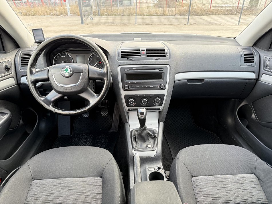 Škoda Octavia II 1.6 TDi Ambition