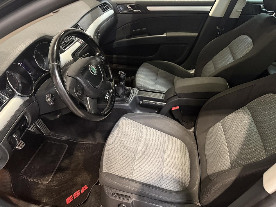 Škoda Superb II 2.0TDi 