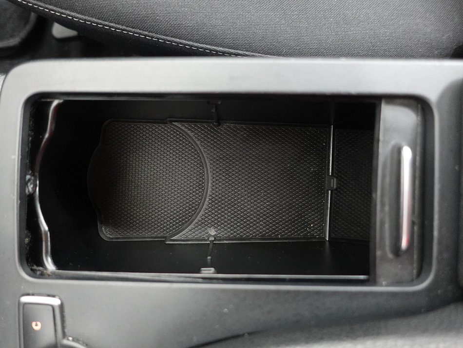 Mercedes-Benz Třída C 2.2 CDi  C180