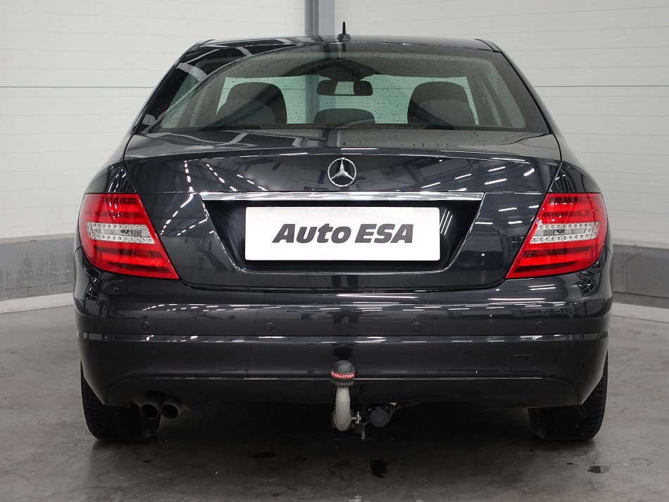 Mercedes-Benz Třída C 2.2 CDi  C180