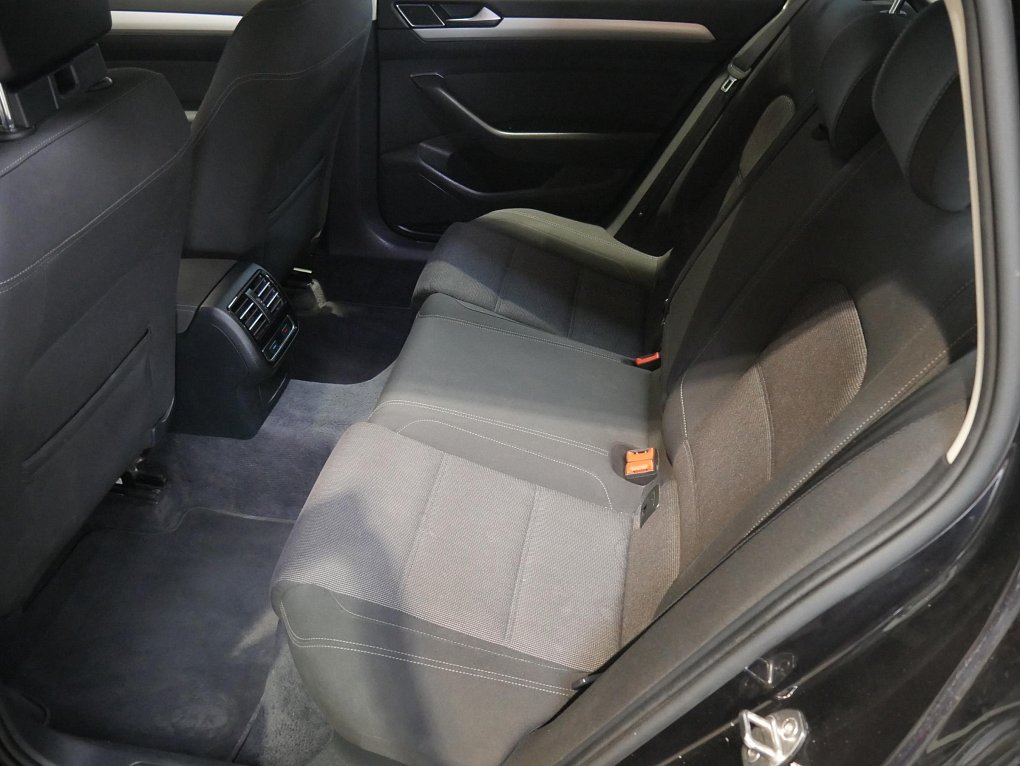Volkswagen Passat 1.6 TDi Comfortline