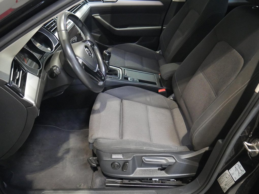 Volkswagen Passat 1.6 TDi Comfortline