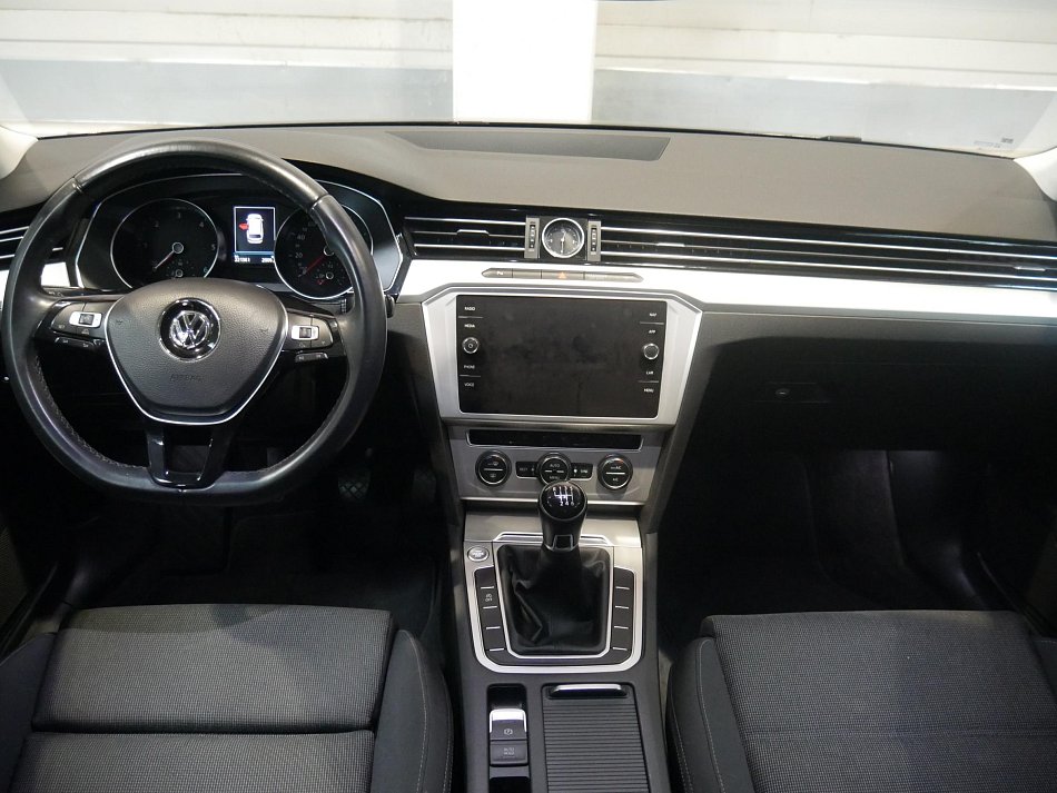 Volkswagen Passat 1.6 TDi Comfortline
